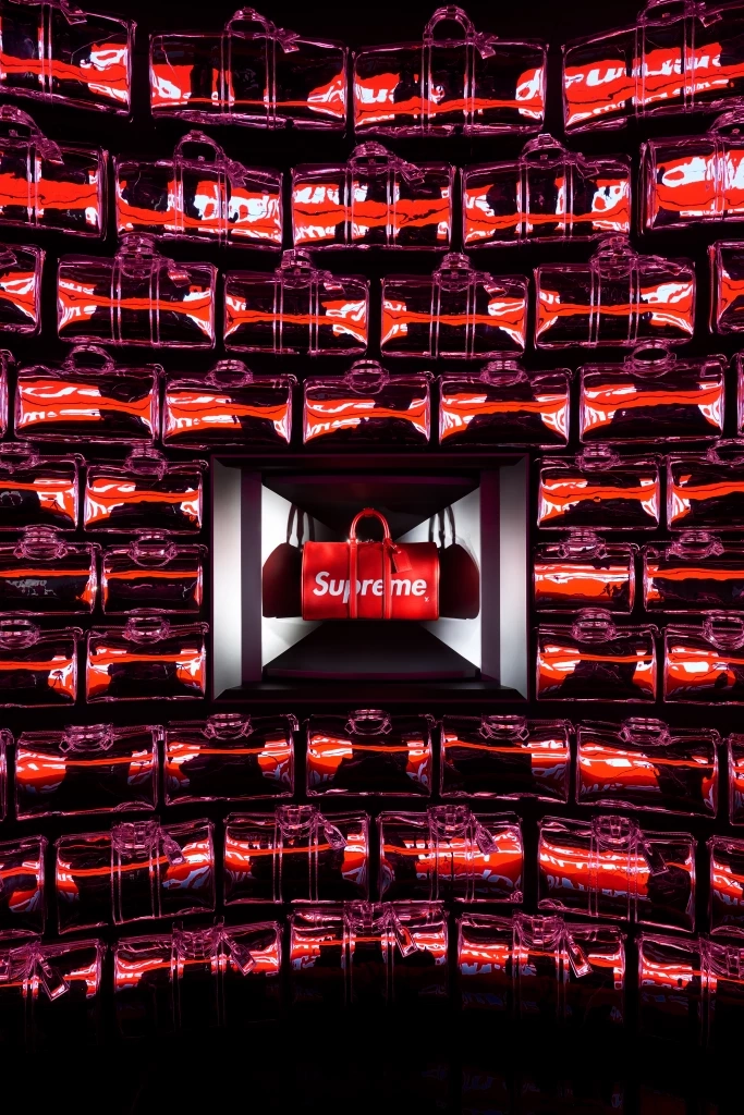 สาวก Louis Vuitton ห้ามพลาด "LV THE PLACE BANGKOK" ที่แรกในโลก ใหญ่ที่สุดในไทย