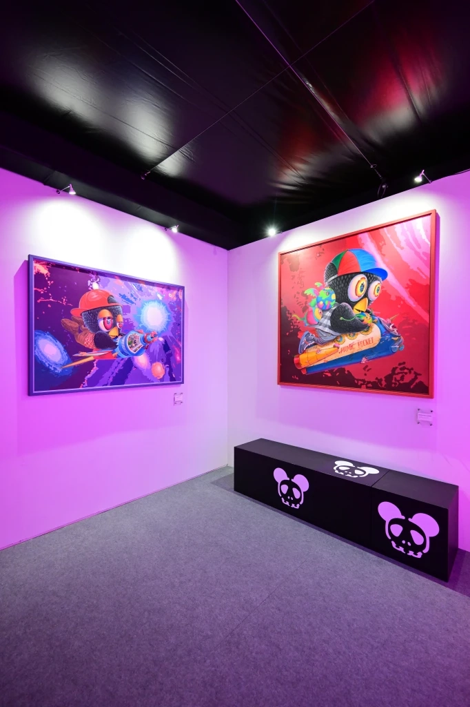 ชวนไปชมนิทรรศการ "The Analogous Sphere" ผลงานศิลปินสตรีทอาร์ตชื่อดัง MUEBON