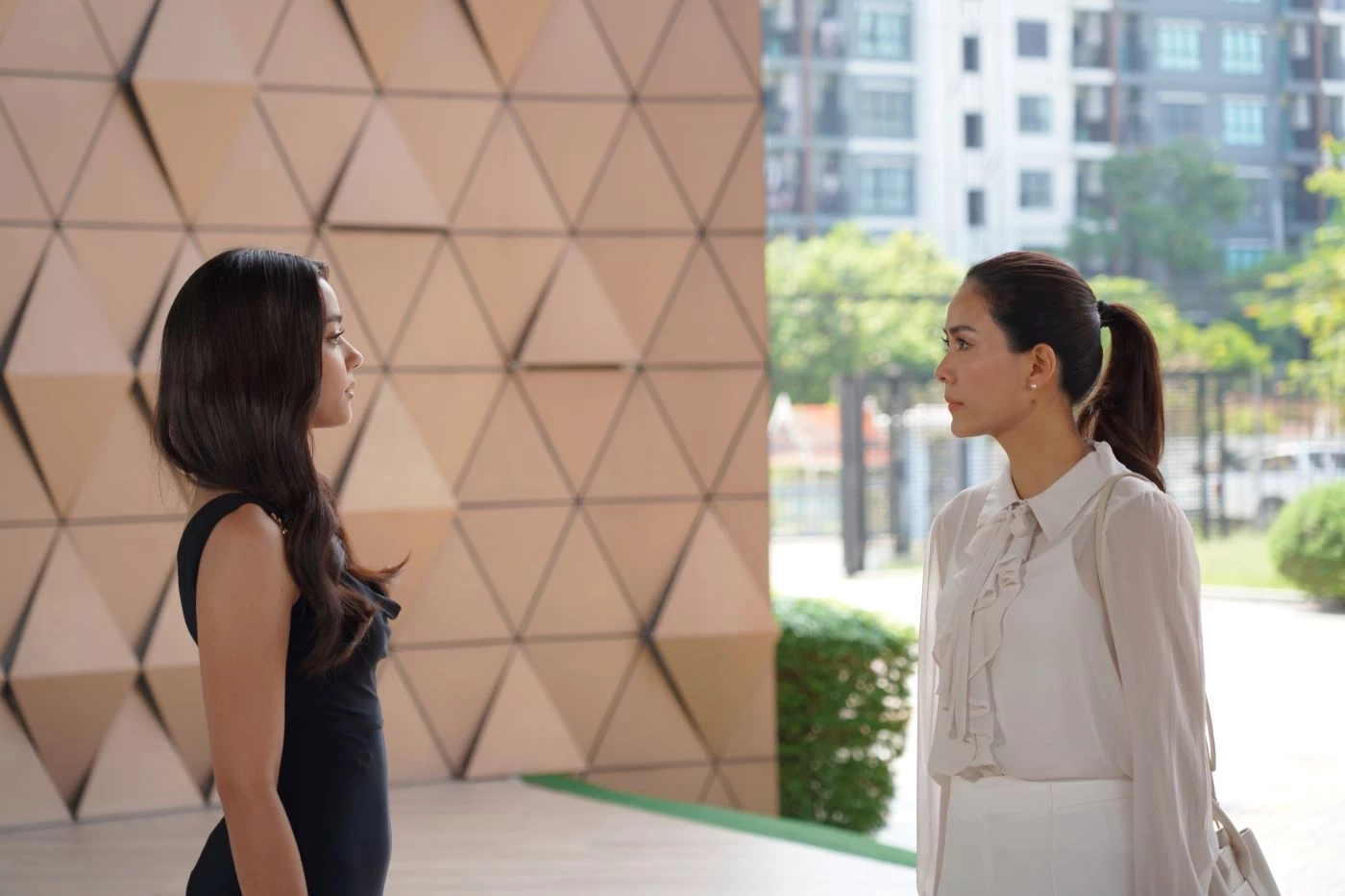 ละคร ลมเล่นไฟ แรงตั้งแต่ยังไม่ออนแอร์ เพราะนางเอกที่ชื่อ เชอรี่ เข็มอัปสร