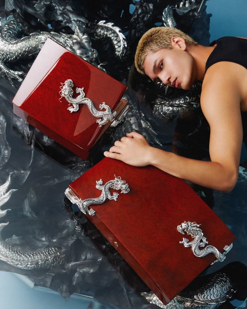 เสริมมงคลปลุกพลังรับ "ปีมังกร" กับเครื่องประดับและของแต่งบ้านล้ำค่า