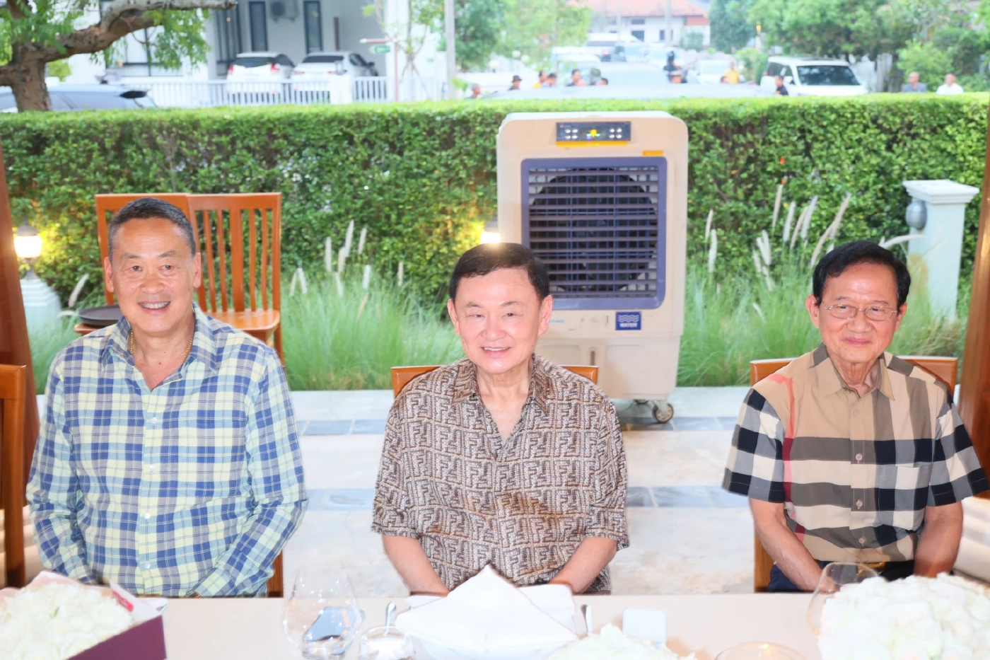 ปิดจ็อบ! ”ทักษิณ“ ปิ๊กเชียงใหม่ 3 วัน เจอคนคุ้นเคยใครบ้าง รวมไว้ในโพสต์เดียว