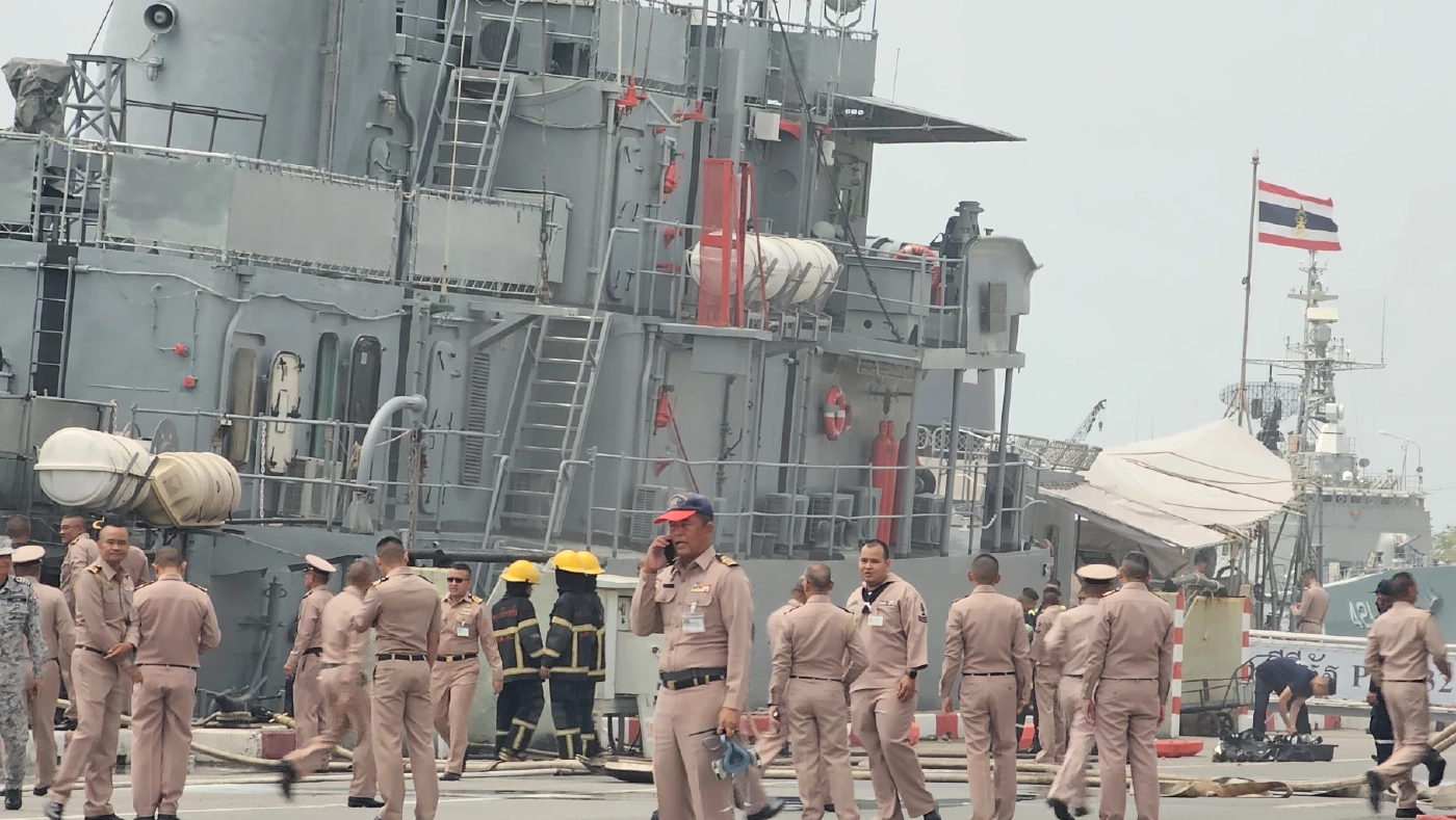 เพลิงไหม้ "เรือหลวงคีรีรัฐ" ขณะเทียบท่า เกิดอะไรขึ้นบ้าง ที่มาเป็นอย่างไร