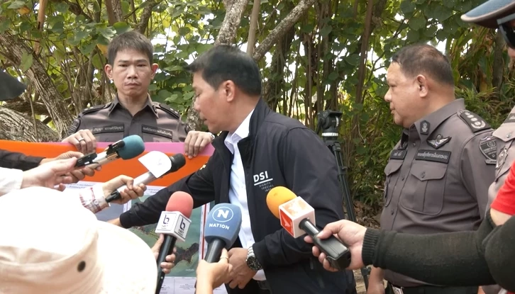 DSI ลงพื้นที่หาดยามู สอบเอกสารสิทธิวิลล่าหรู "ฝรั่งเตะหมอ" พบส่อเค้าพิรุธ