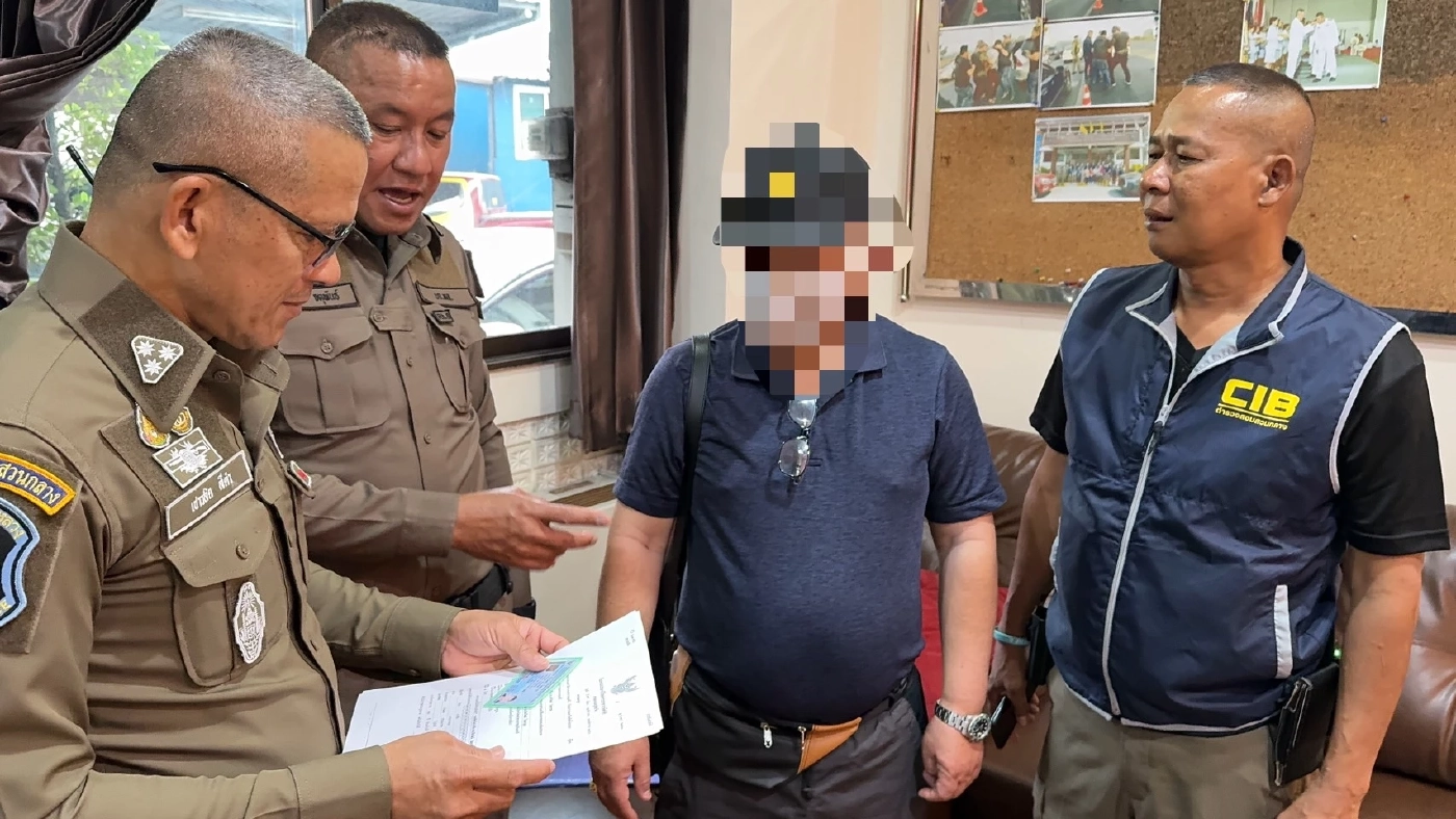 รู้จัก "ชัยวัฒน์ โลมากุล" อดีตที่ปรึกษา "คุณแม๊" กับปูมหลังที่ไม่ธรรมดา