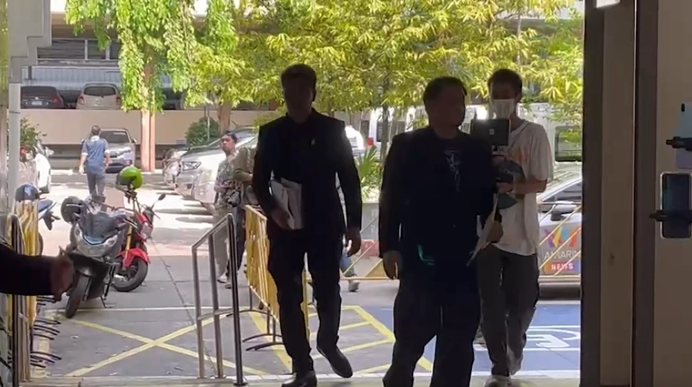 นายธรรมราช สาระปัญญา ทนายความน้องไนซ์