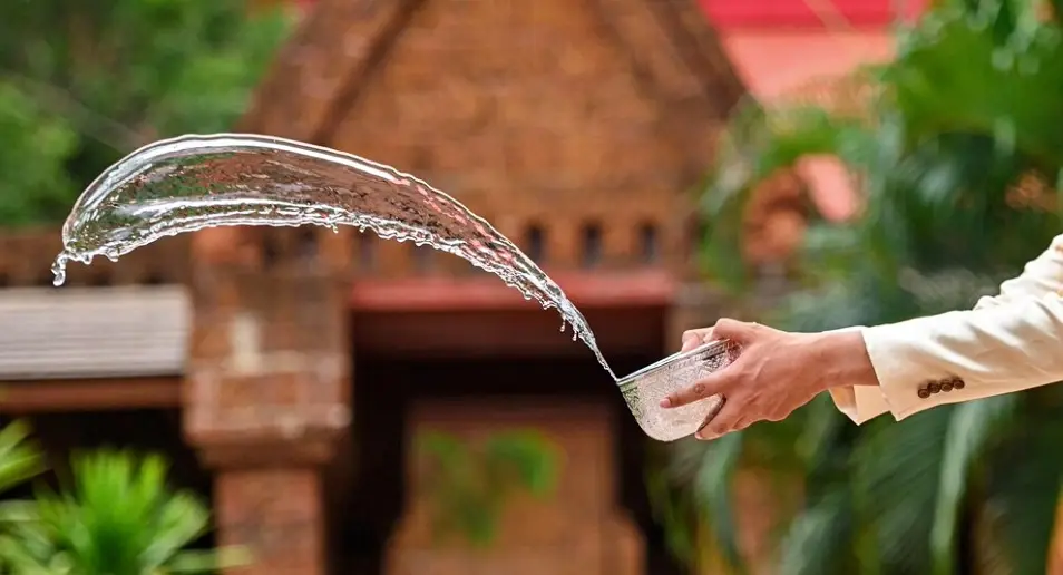 เล่นน้ำสงกรานต์ 2567 อย่างไรให้สนุกพร้อมรักษ์โลก รักสุขภาพ