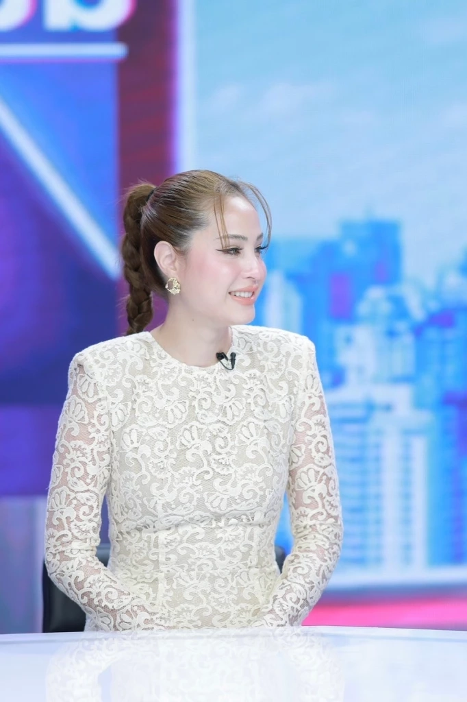 "ขวัญ อุษามณี" อนาคตอาจลงสนามการเมือง เผยที่โสดนานเพราะสแตนดาร์ดสูง