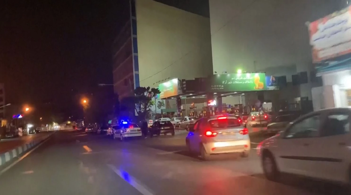 "ชาวอิหร่าน" ฉลองล้างแค้น "อิสราเอล" แต่หวั่นสงครามแห่เติมน้ำมันตุน