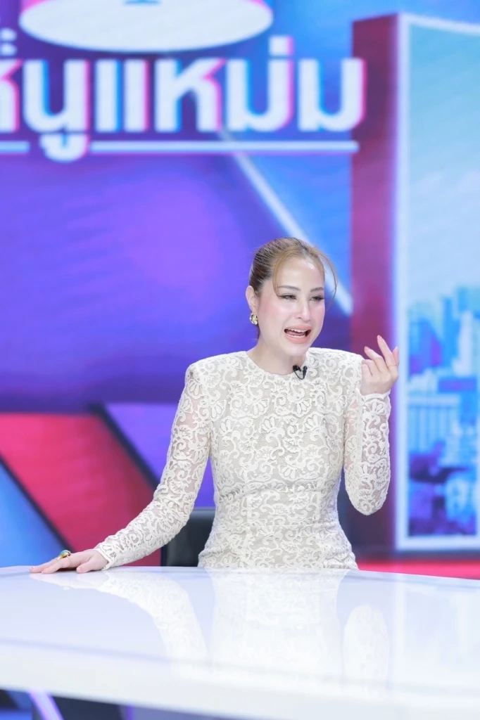 "ขวัญ อุษามณี" อนาคตอาจลงสนามการเมือง เผยที่โสดนานเพราะสแตนดาร์ดสูง