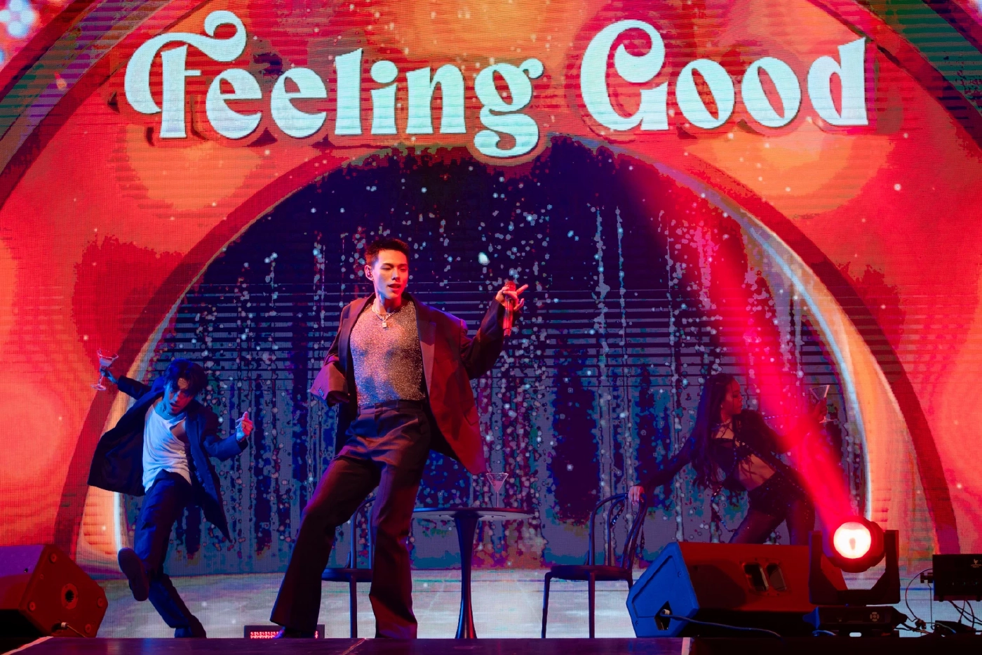 ต้าห์อู๋ ออฟโรด เสิร์ฟความหวานรัว ๆ ในแฟนมีตติ้งคอนเสิร์ต