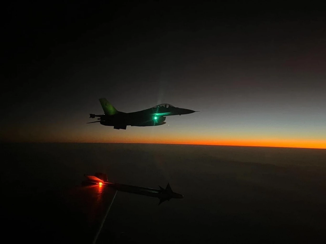 "ทัพฟ้า" ติดตามสถานการณ์ชายแดนไทย-เมียนมา พร้อมสกัดกั้นหากรุกล้ำน่านฟ้า