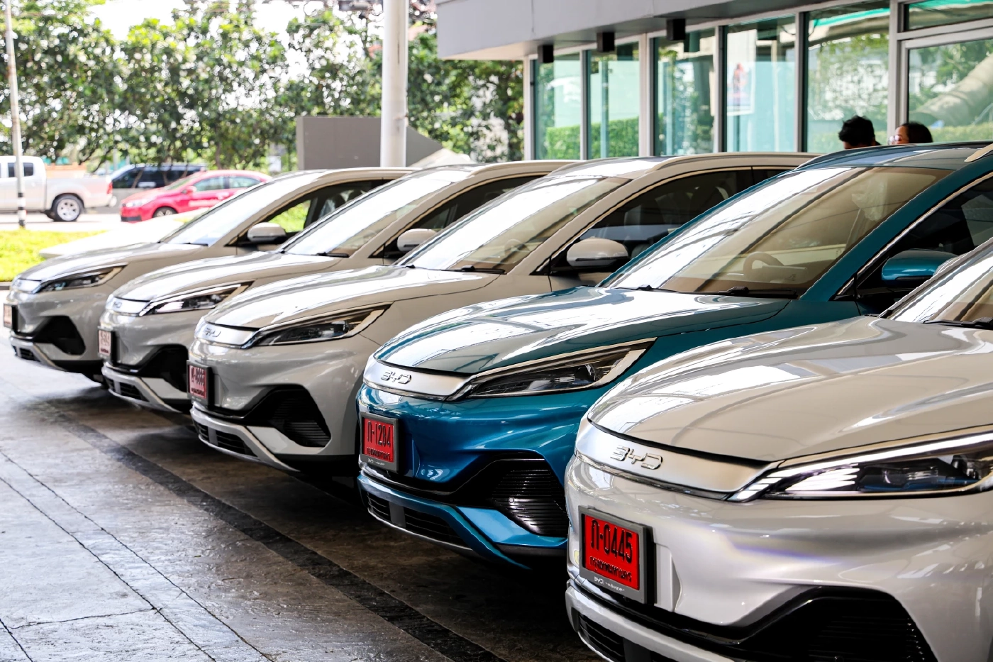เนชั่นกรุ๊ป ผนึก BYD รับมอบรถยนต์ไฟฟ้า เดินหน้าประหยัดพลังงาน ลดโลกร้อน