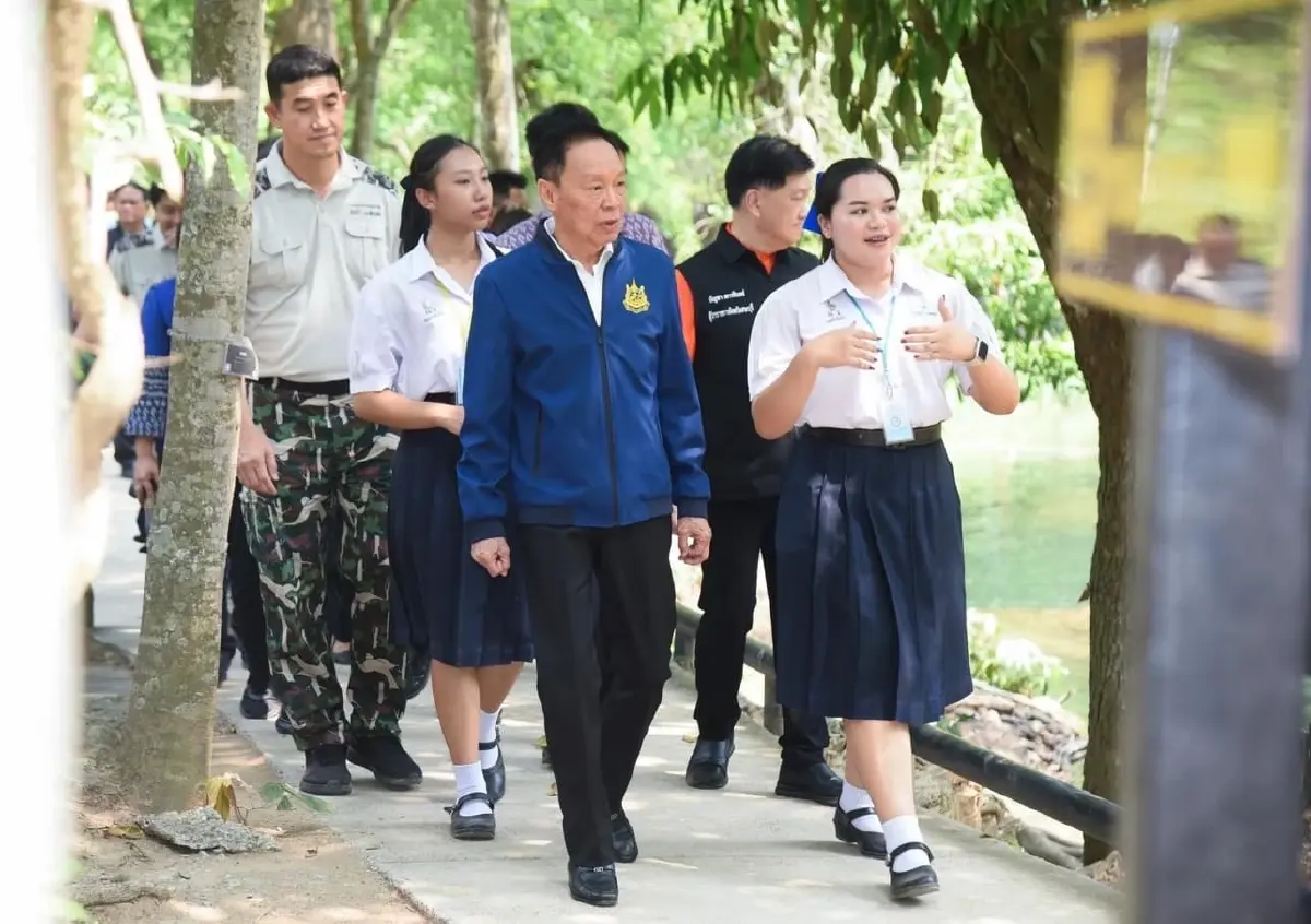 ก.ทรัพย์ฯ หนุนคนรุ่นใหม่อนุรักษ์ธรรมชาติ เปิดรับนักเรียนช่วยงานอุทยาน