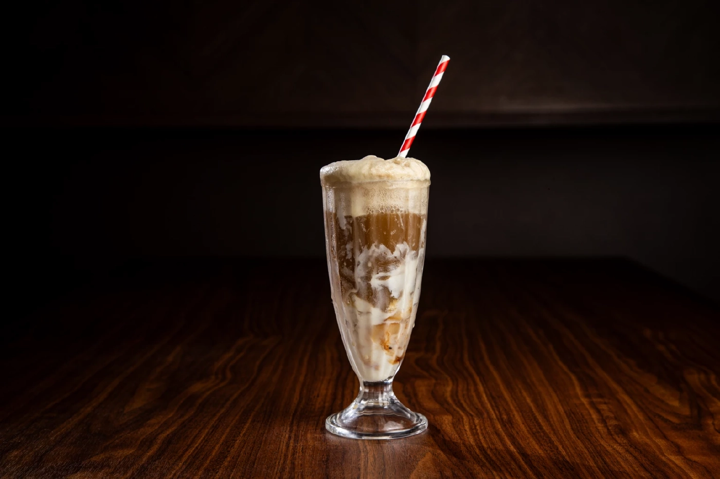 เบอร์เกอร์เลิฟเวอร์ต้องมาลอง Big Bite Burger Bar & Grill ได้ฟีลอเมริกันยุค 90s