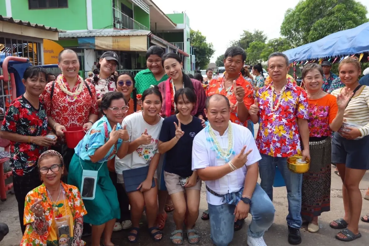 จับตาภารกิจ "ทักษิณ-พิธา" กับการเดินสายช่วงสงกรานต์