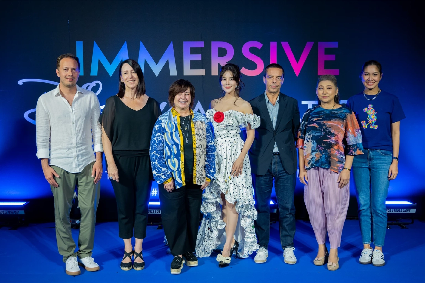 ก้อย รัชวิน นำทีมครอบครัวคนบันเทิง ตบเท้าเข้าชม Immersive Disney Animation