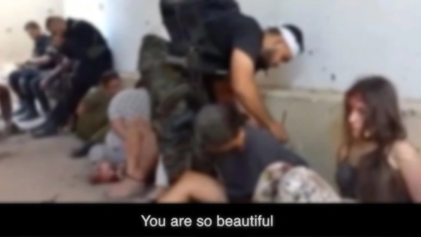 ครอบครัวสะเทือนใจ คลิปฮามาสลักพาตัว 'ทหารหญิงอิสราเอล'