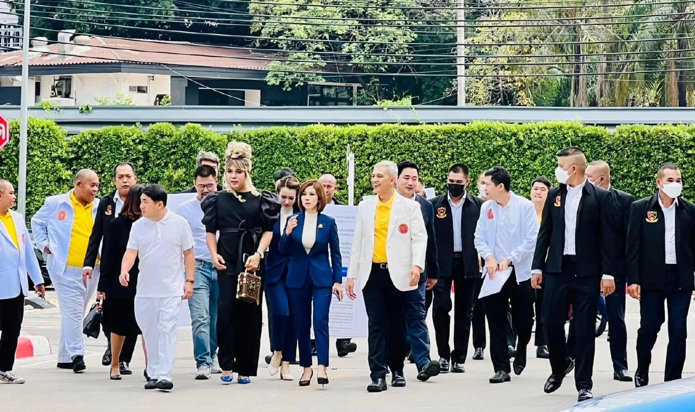 "น้องไนซ์ เชื่อมจิต" โดนแล้ว ทนายกองทัพธรรม แจ้งเอาผิด พ.ร.บ.คอมพ์