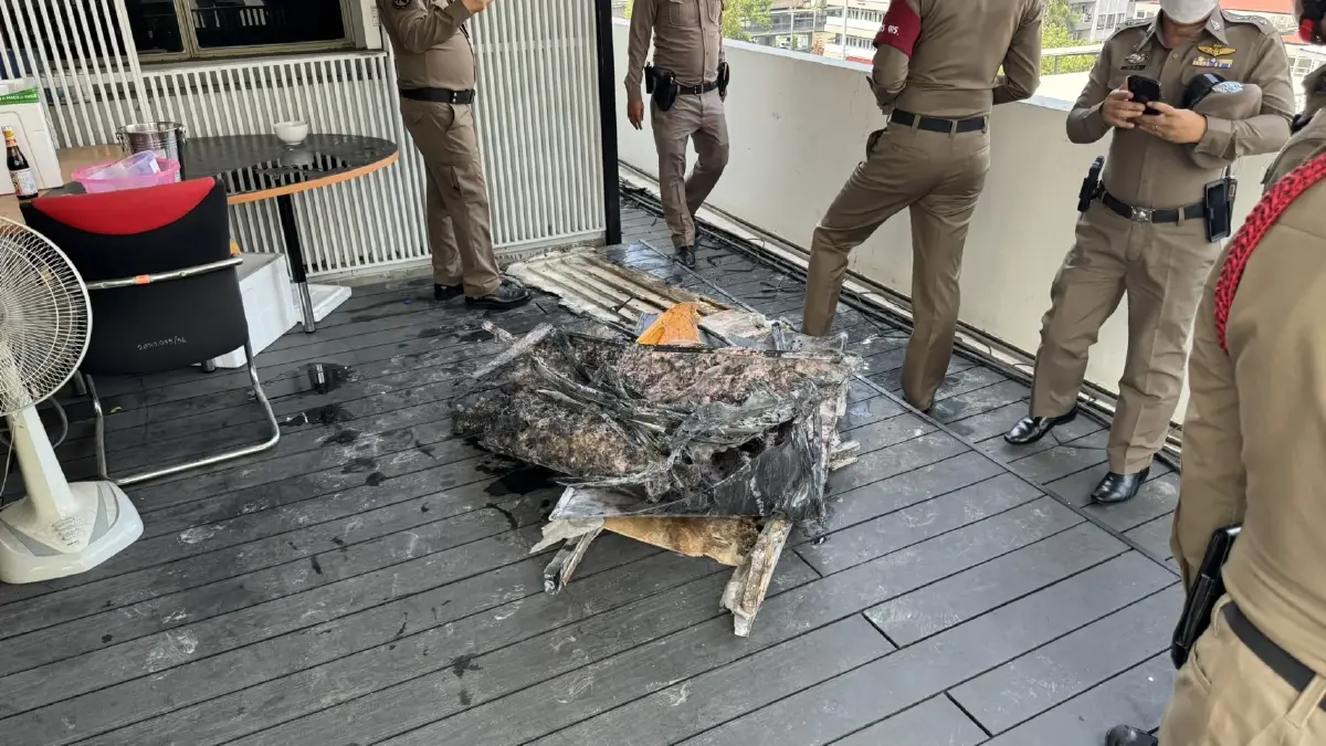 เพลิงไหม้ระเบียงสำนักงาน "จเรตำรวจแห่งชาติ" เจ้าหน้าที่ พฐ.เข้าตรวจสอบแล้ว