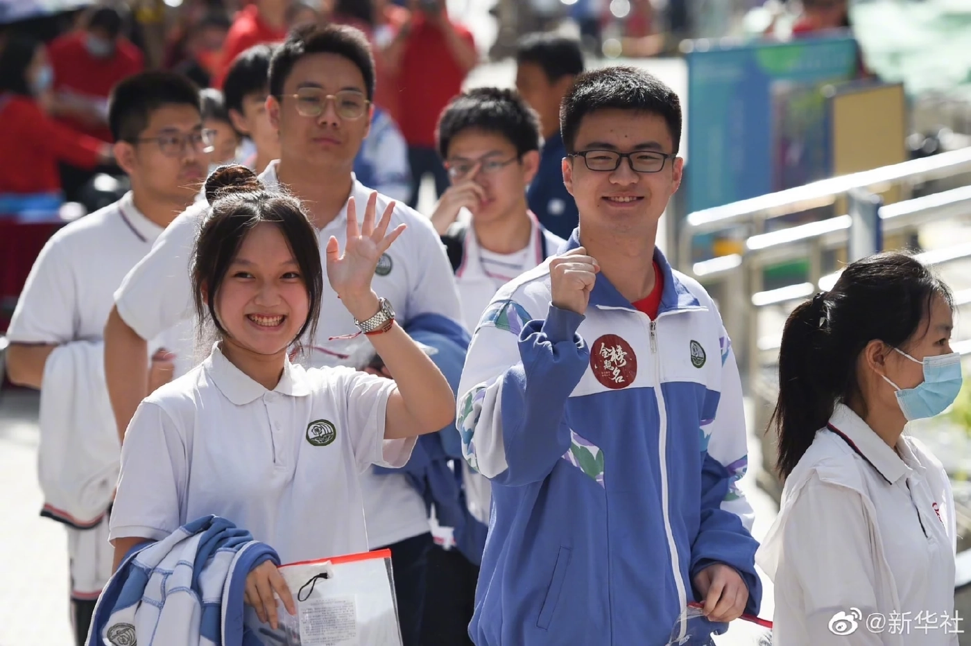 นักเรียนจีน 13 ล้านคน เตรียมสอบ “เกาเข่า” ชี้อนาคตแข่งขันเข้ามหาวิทยาลัย