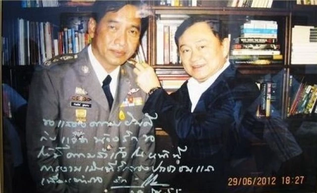 ภาพในอดีตระหว่าง "บิ๊กแจ๊ส" และนายทักษิณ