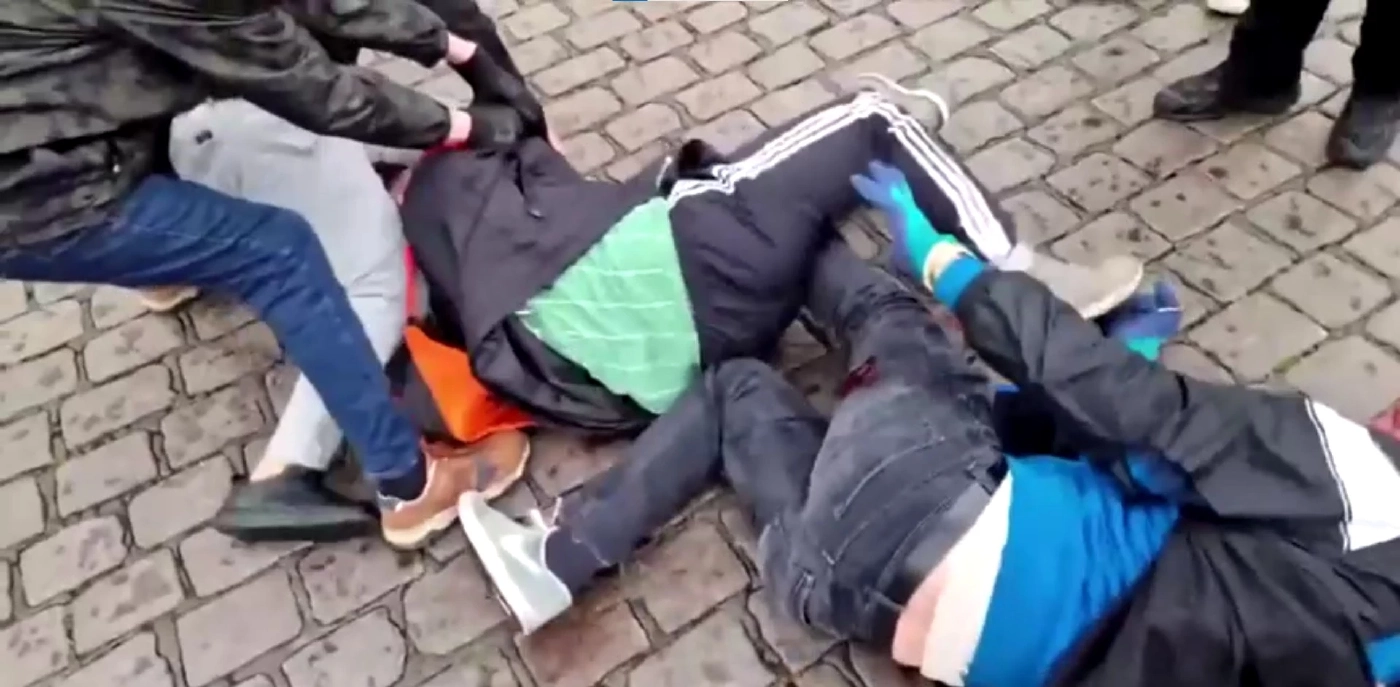 มือมีดไล่แทงคนในการชุมนุมต่อต้านมุสลิมที่เยอรมนี