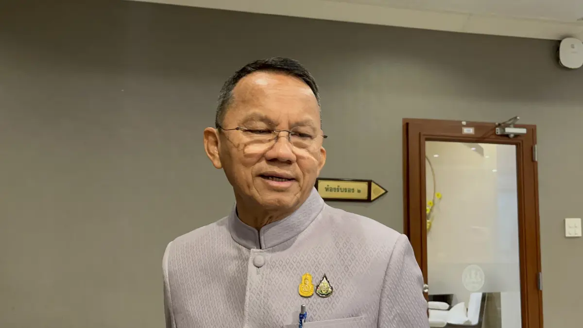 นายสมศักดิ์ เทพสุทิน รัฐมนตรีว่าการกระทรวงสาธารณสุข