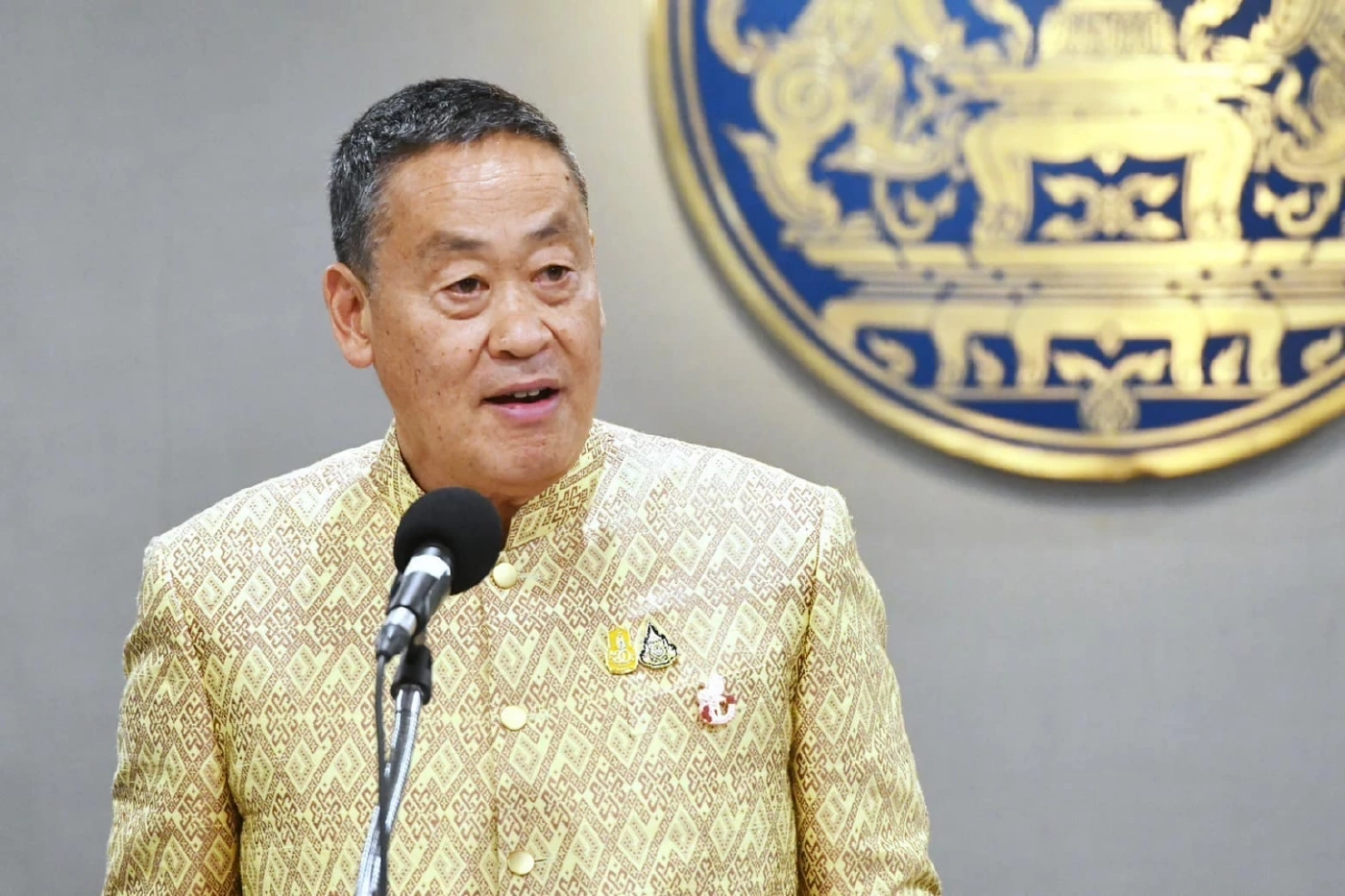 นายเศรษฐา ทวีสิน นายกรัฐมนตรี