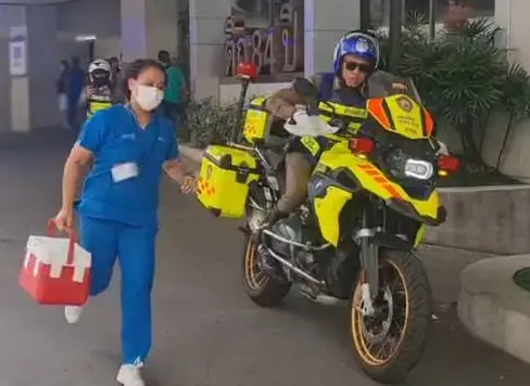 ตร.ขอบคุณประชาชน เปิดทางให้รถฉุกเฉิน นำส่งหัวใจถึงมือแพทย์ทันเวลา