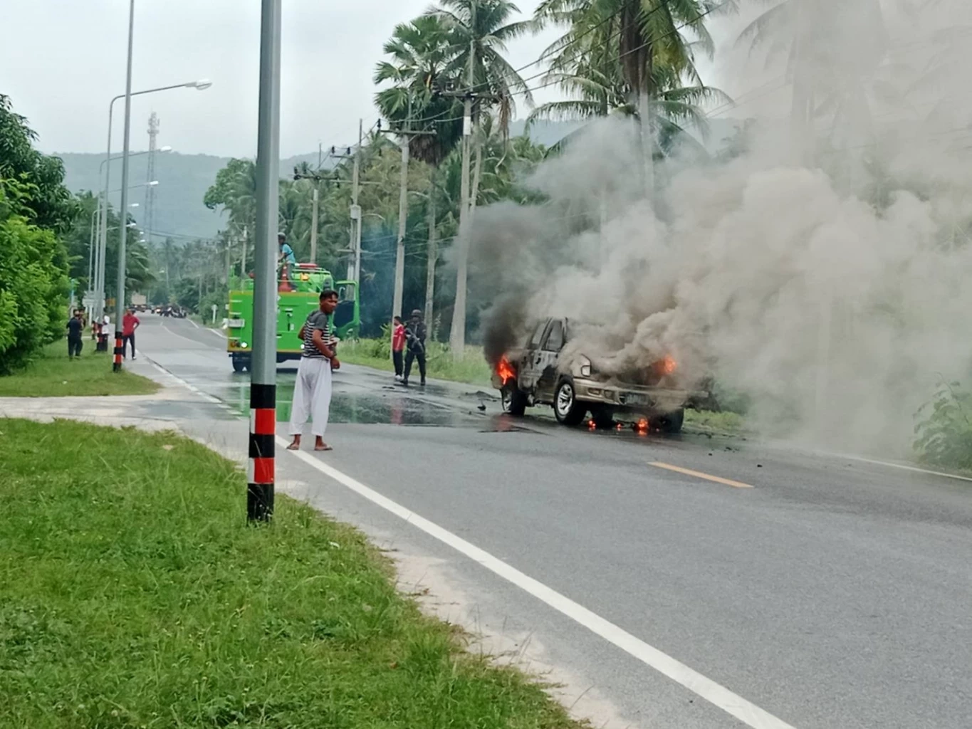 คนร้ายก่อเหตุยิงและเผารถ ที่ปะนาเระ มีผู้เสียชีวิต 1 ราย คาดเป็นการสร้างสถานการณ์ในพื้นที่