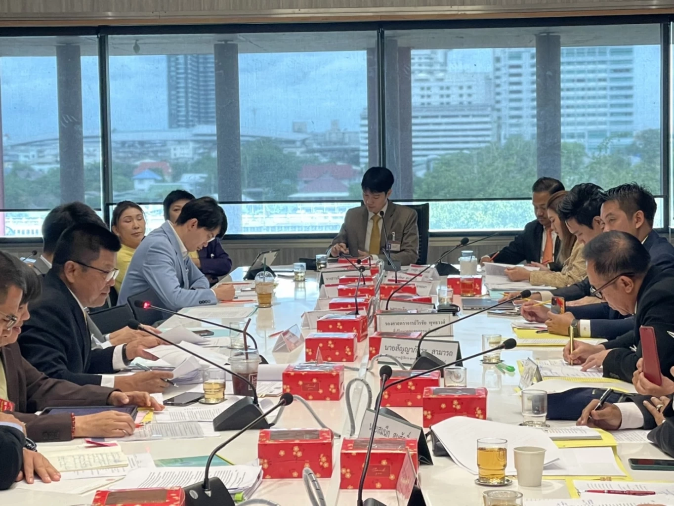 ถกเถือด ปม "ปลาหมอคางดำ" บี้ กรมประมง ต้นทางงานวิจัย ก่อนแพร่พันธุ์ เป็นวิกฤต