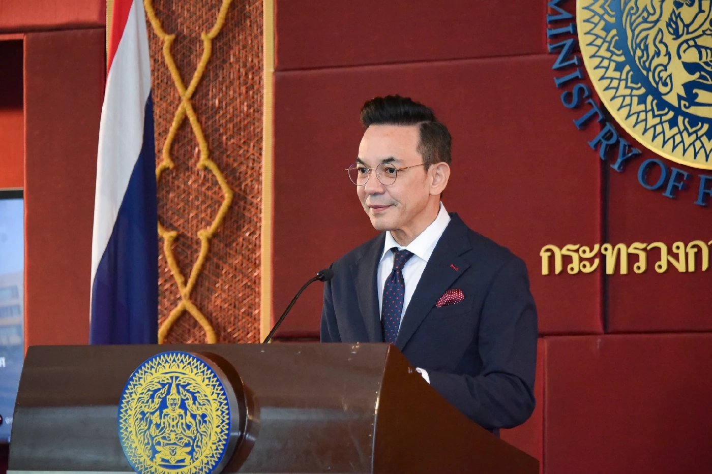 กต.ย้ำไทยพร้อมดูแลความปลอดภัย นทท. รอแถลงคืนความเชื่อมั่นหลังคลายคดี 6 ศพ