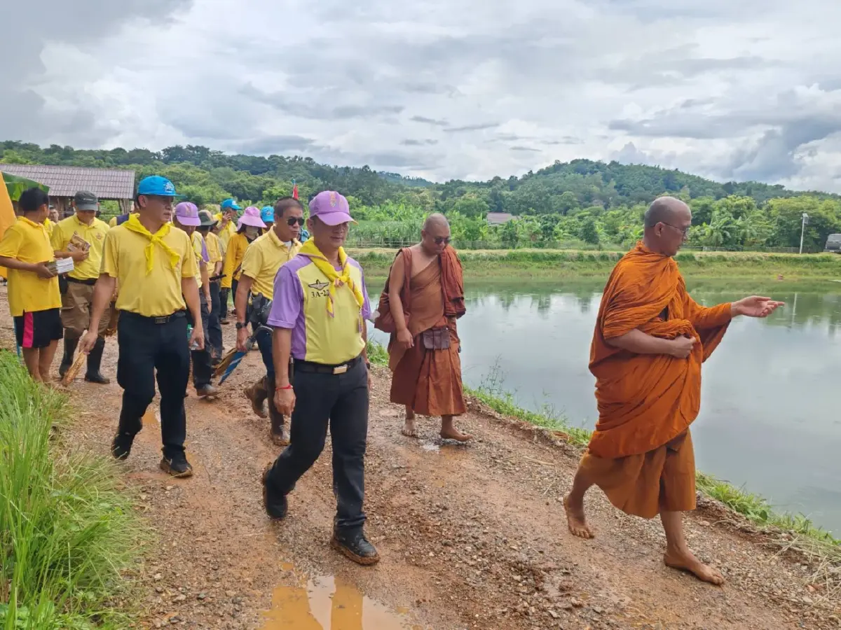 วสช.ศาสตร์พระราชาวัดพุทธอุทยาน ร่วมปลูกต้นไม้เฉลิมพระเกียรติฯ