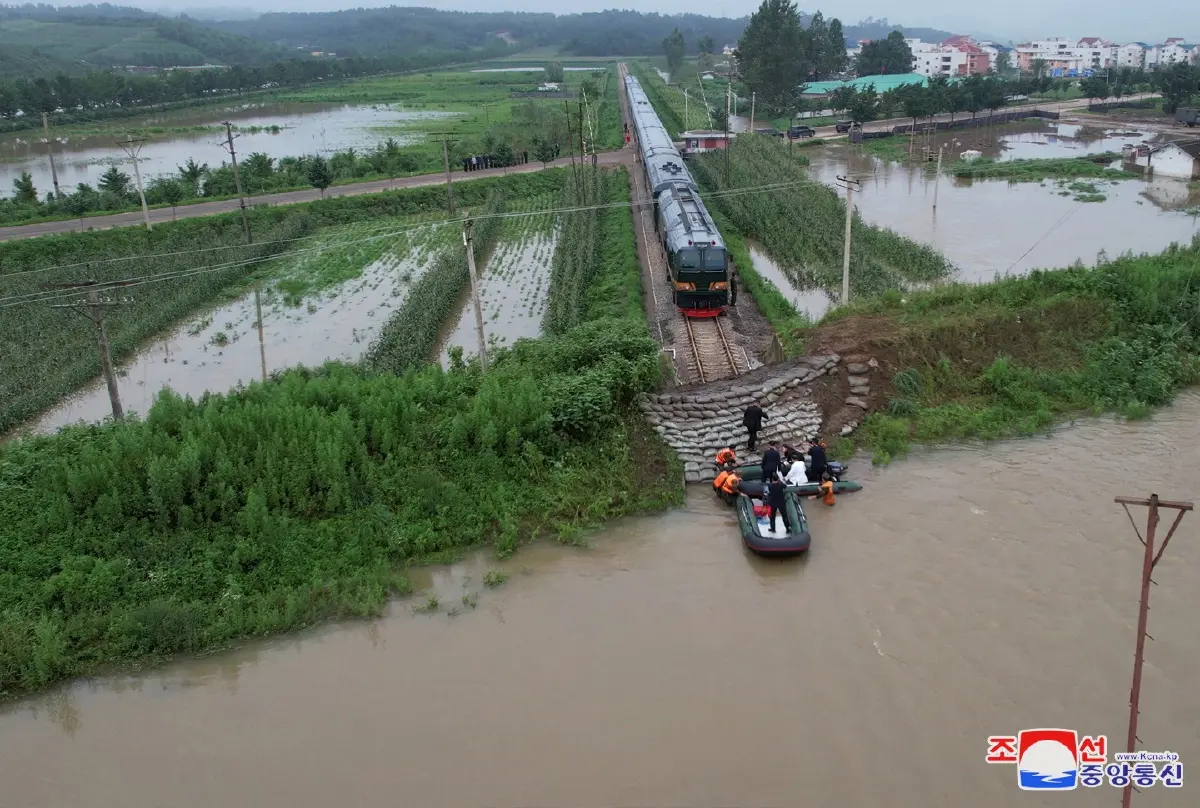 ผู้นำเกาหลีเหนือปลดรัฐมนตรี เซ่นความเสียหายน้ำท่วมใหญ่
