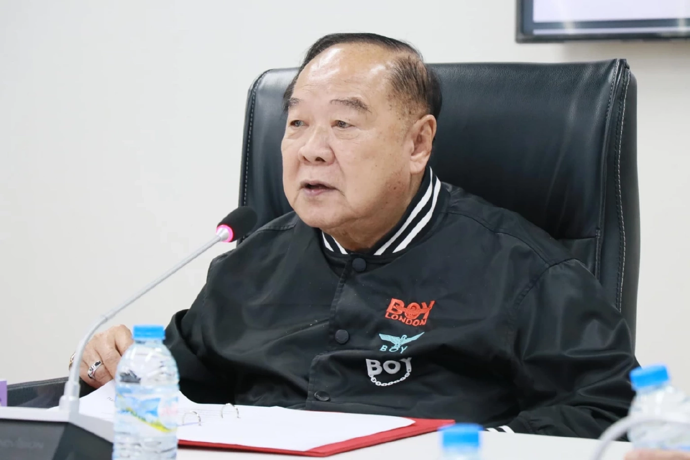 พล.อ.ประวิตร  วงษ์สุวรรณ  หัวหน้าพรรคพลังประชารัฐ 