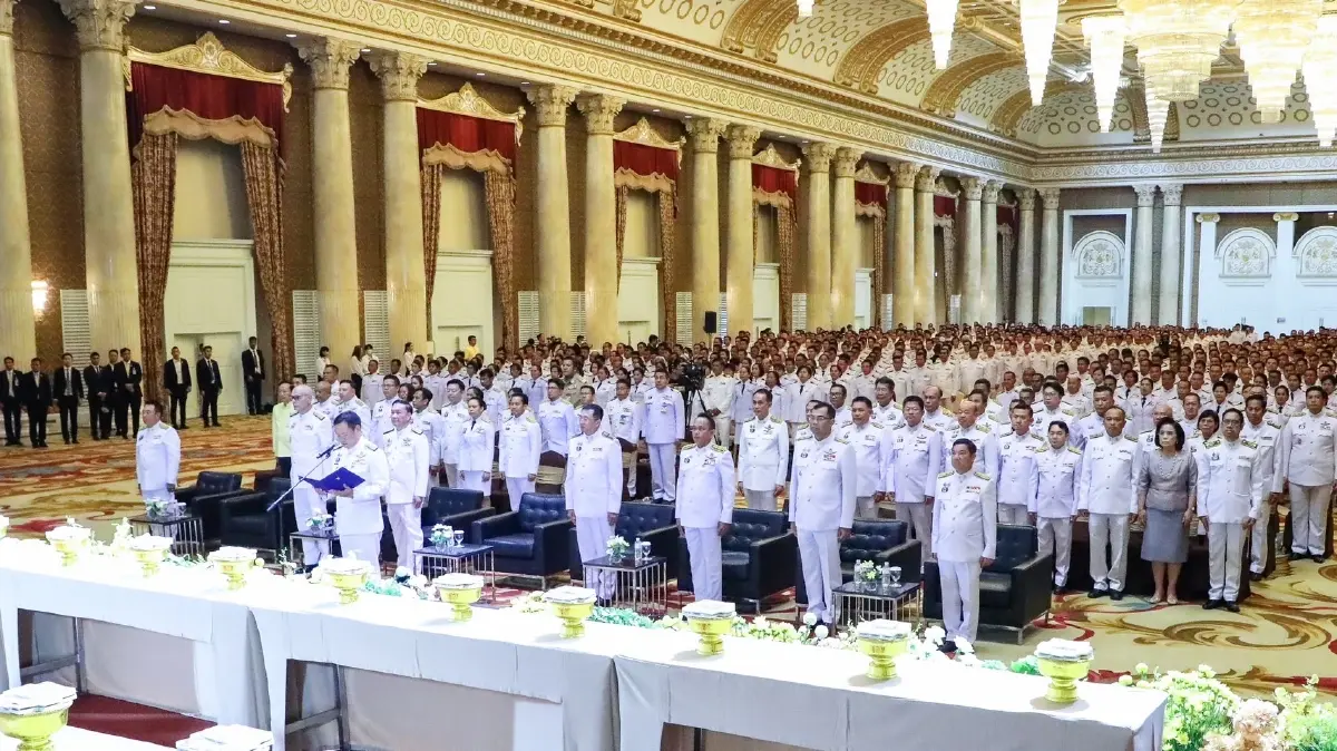 “มท.1” มอบเหรียญพระราชทานสร้างขวัญกำลังใจ กำนัน-ผู้ใหญ่บ้านยอดเยี่ยม