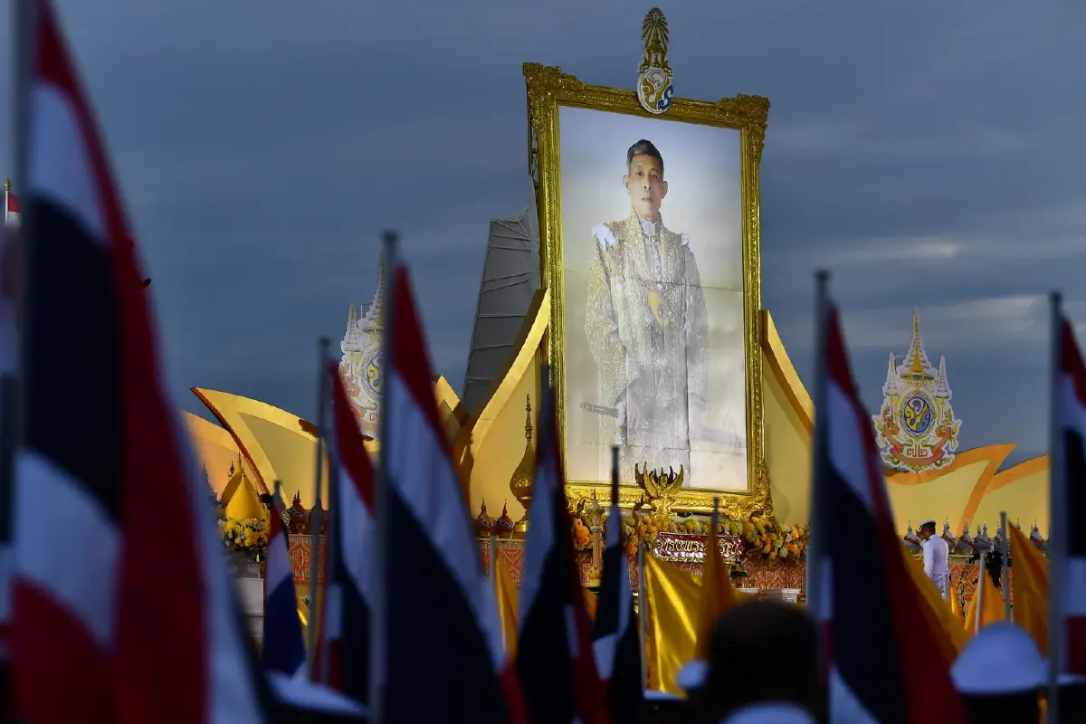 รมต.สำนักนายกฯ ปลื้มคนไทยรวมพลังแสดงความจงรักภักดีพร้อมเพรียงทั่วประเทศ