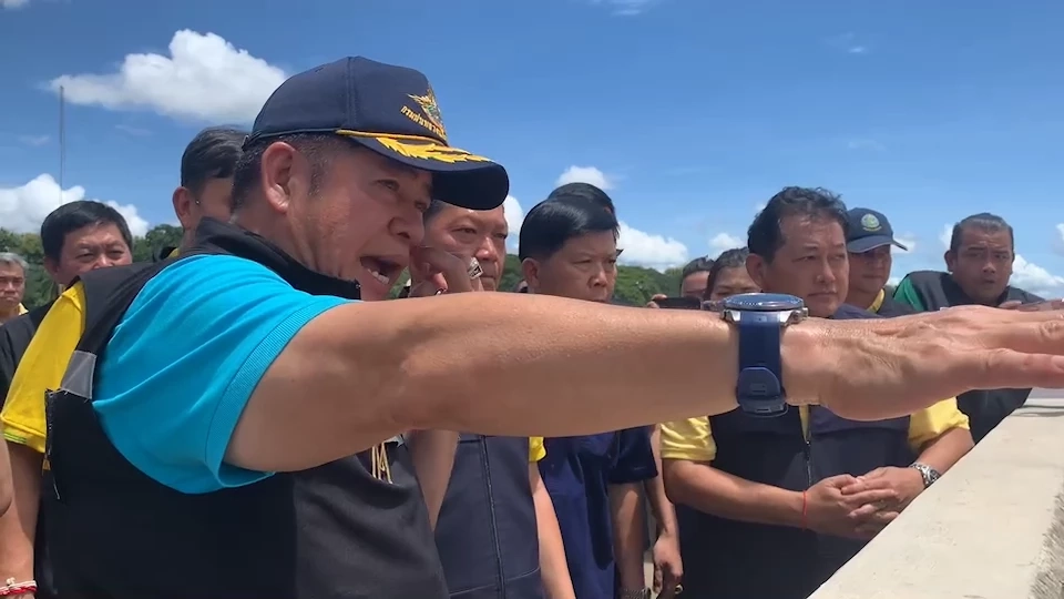 "ธรรมนัส" ลงพื้นที่น้ำท่วมพะเยา แพร่ เร่งระบายลงแม่น้ำโขง เขื่อนสิริกิตติ์