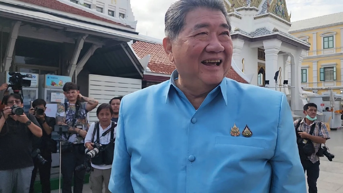 ภูมิธรรม เวชยชัย  รองนายกฯและรมว.พาณิชย์  