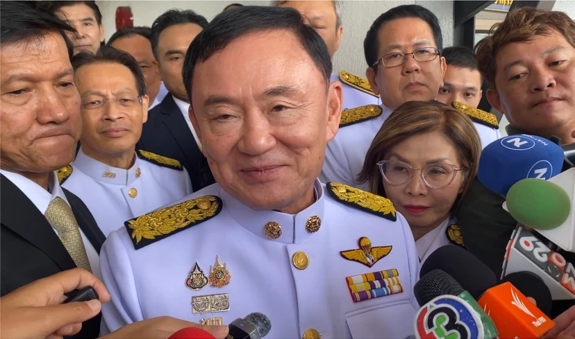 นายทักษิณ ชินวัตร อดีตนายกรัฐมนตรี