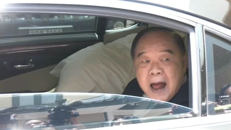 พลเอกประวิตร วงษ์สุวรรณ 