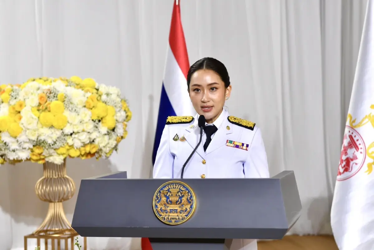 นางสาว แพทองธาร ชินวัตร นายกรัฐมนตรี