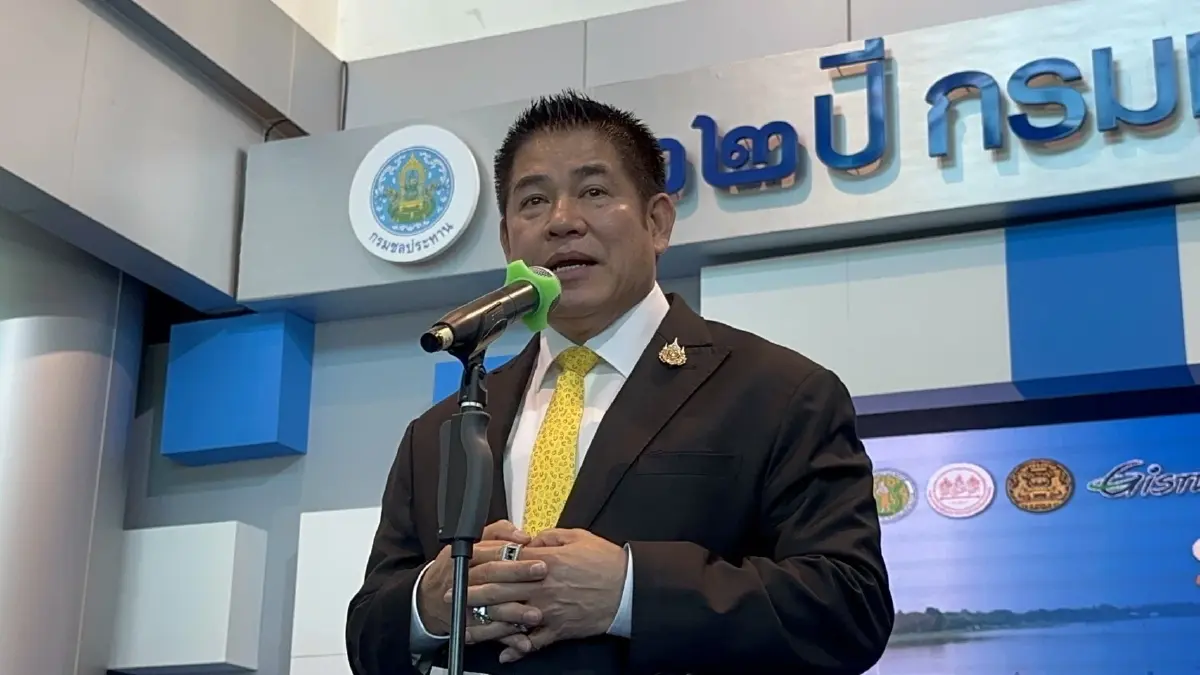 ร้อยเอกธรรมนัส พรหมเผ่า รัฐมนตรีช่วยว่าการกระทรวงเกษตรและสหกรณ์