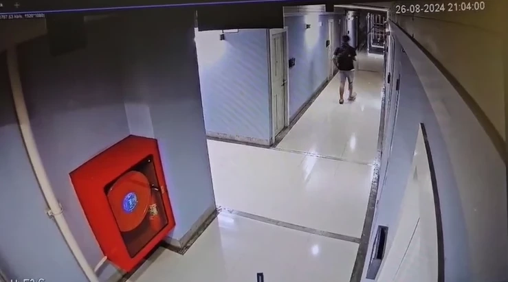 วงจรปิดจับภาพเหยื่อกำลังเดินไปหาแก๊งคนร้าย