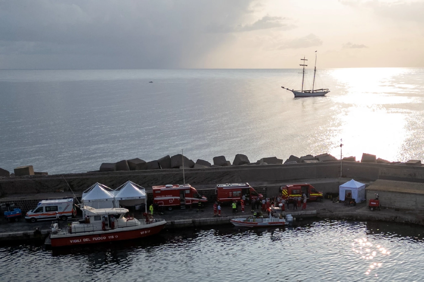 เจ้าพ่อเทคโนโลยีอังกฤษสูญหาย หลังเรือยอชต์หรูล่มที่อิตาลี