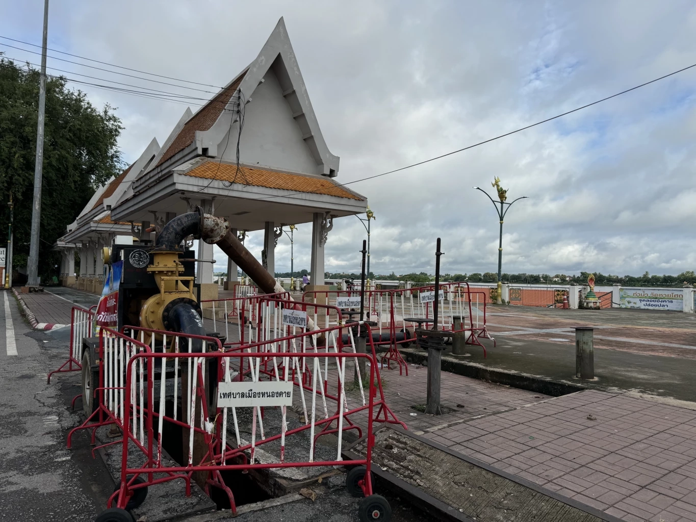 "หนองคาย" น้ำโขงขึ้นสูง เทศบาลเมืองฯ เตรียมพร้อมรับมือน้ำท่วมฉับพลัน