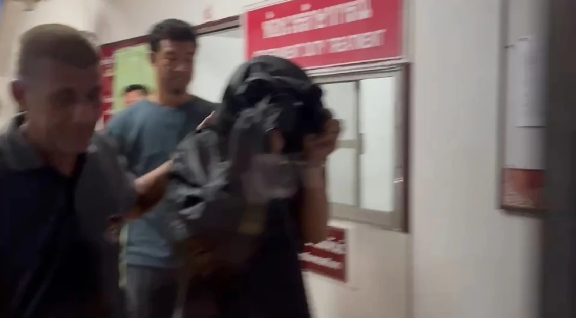 รวบ “ครูหนุ่ม” ง้อไม่สำเร็จ รัวยิง เมีย-พ่อตา ดับคารถ พบเคยลอบยิงเมื่อปี 64