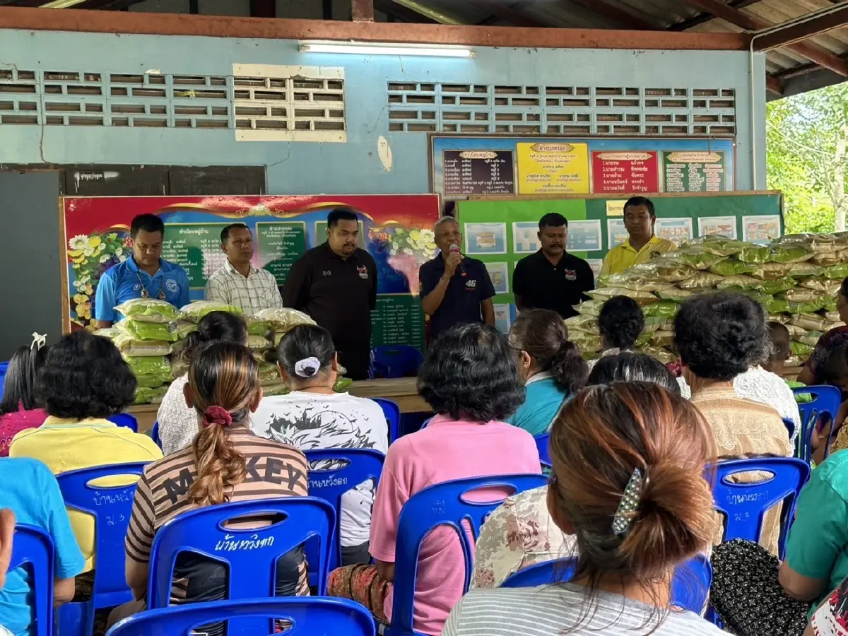 ”ธงธรรม“ ขอบคุณ “สามารถ”มอบข้าวสาร 10 ตันช่วยชาวบ้าน