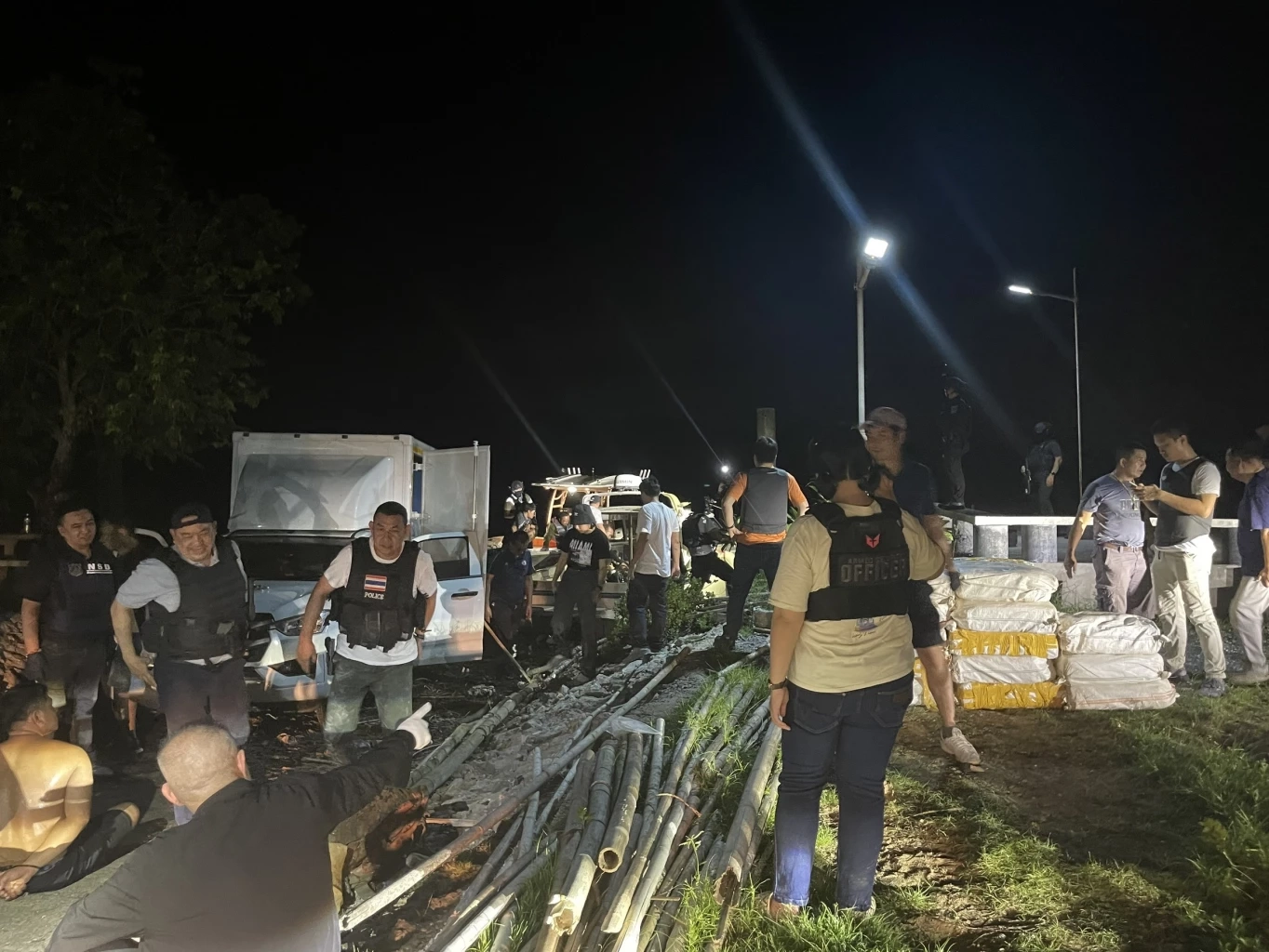 ตำรวจ ปส.รวบแก๊งขนยาข้ามชาติ เครือข่ายกัปตันตุ้ย ยึดไอซ์บิ๊กล็อต 1.5 ตัน