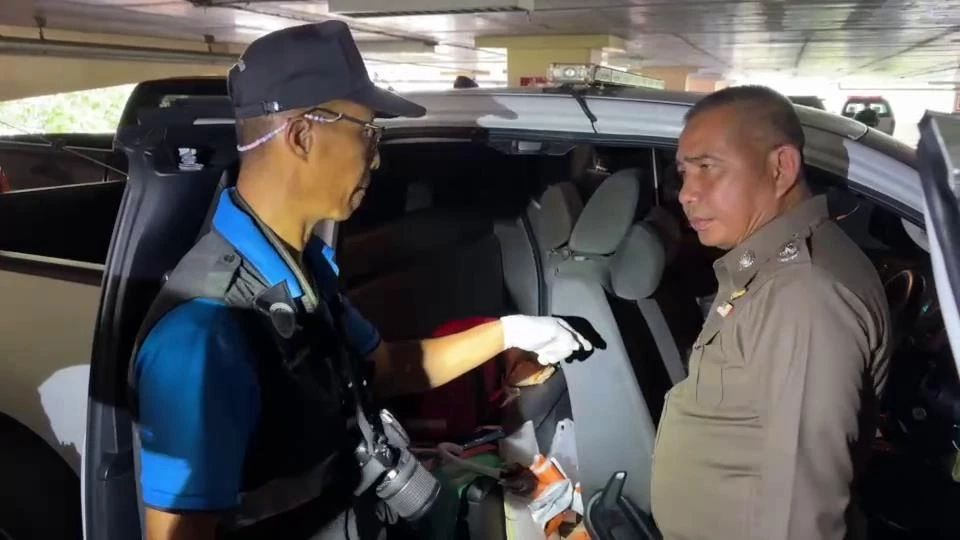 สุดยื้อ "หมอเก่ง" เสียชีวิตแล้ว พบรถกระบะหนุ่มคนสนิท จอดทิ้ง รพ.